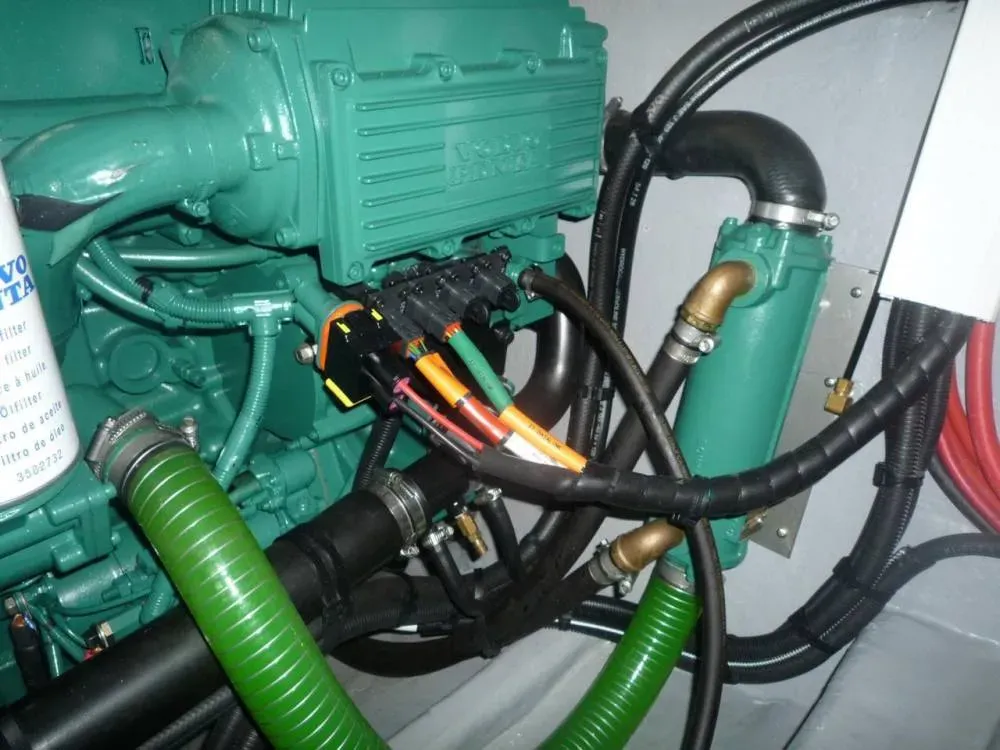 moteur bateau mécanique